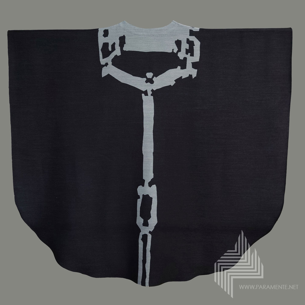 eingewebtes Motiv Festgewand Gewand gewebt Hauptgewand Jaquardgewebe Kasel Ludwig Schaffrath Messgewand Ornat Priestergewand reine Seide Schaffrath Seide schwarz schwarze Kasel schwarzes Messgewand