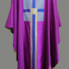 Applikationen Doupionseide Festgewand Gewand Hauptgewand Irene Rothweiler Ornat reine Seide Reinseidenfutter Seide violett violette Kasel violettes Messgewand adventszeit fastenzeit