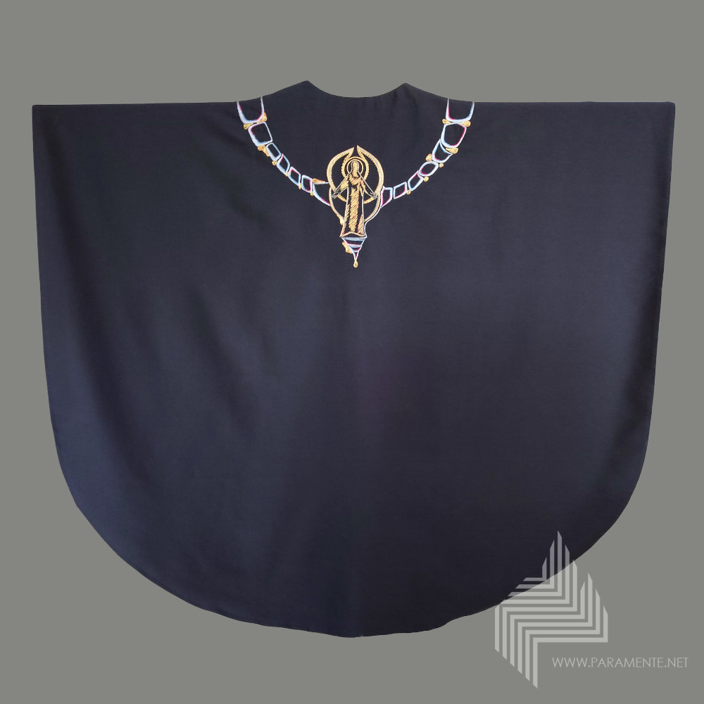 Claus Kilian Festgewand Gewand gewebt handgewebt Handstickerei Handwebstoff Hauptgewand Japangold Kasel Messgewand Ornat Priestergewand reine Seide Reinseidenfutter schwarz schwarze kasel Seide twist Engel Requiem Himmel