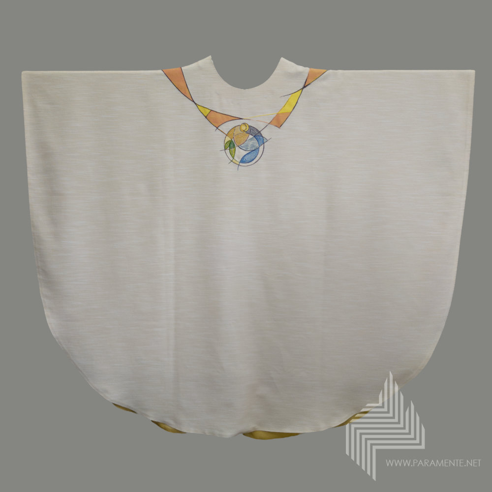 Applikationen Doupionseide Festgewand Gewand gewebt handgewebt Handstickerei Handwebstoff Hauptgewand Japangold Kasel Messgewand Ornat Priestergewand reine Seide Seide weiß weiße Kasel Schöpfung