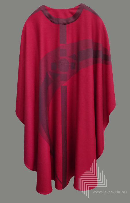 eingewebtes Motiv Festgewand Gewand gewebt Hauptgewand Jaquardgewebe Kasel Messgewand Ornat Priestergewand handstickerei in twist rot rote Kassel rotes Messgewand