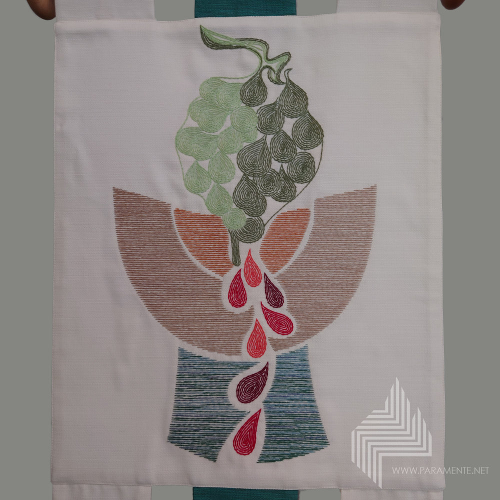 Claus Kilian fahne Handstickerei kirchefahne kirchenfahne reine Seide Trevira/Wolle twist vereinsfahne vortragefahne weiß